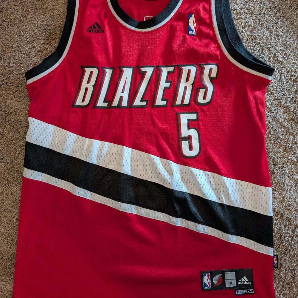 Vintage ADIDAS Portland Trailblazers Rudy Fernandez #5 Basketball Jersey Size M